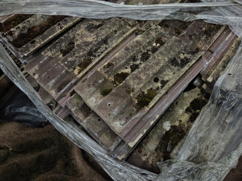 Redland roof tile - roof,