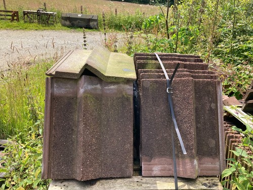 Redland delta roof tiles - redland, (red