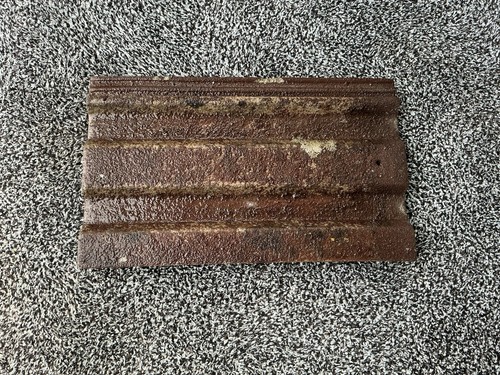 Redlands roof tiles used - 49,