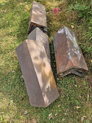 Roof ridge tiles 10 - x,